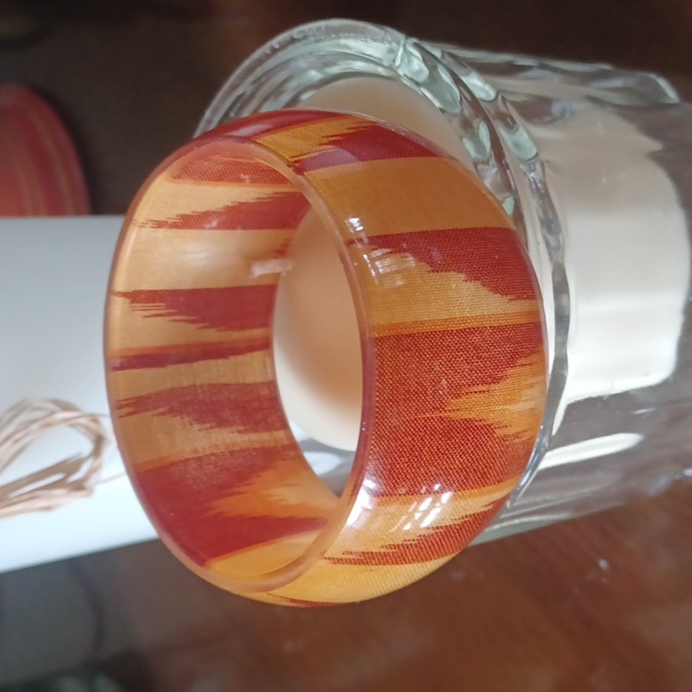 Set of Three Unique Chunky Bangles Two Graphic & One Pearlescent Vintage Retro - Picture 4 of 13